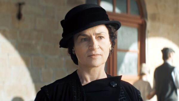 Η Μεγάλη Χίμαιρα: Ποια είναι η Ρεΐζενα και γιατί ξεχωρίζει από το πρώτο επεισόδιο